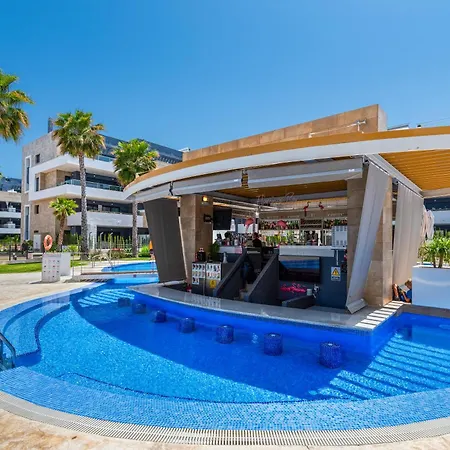 V Luxusnim Komplexu Playa Flamenca Village