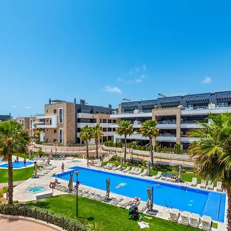 V Luxusnim Komplexu Playa Flamenca Village Dehesa de Campoamor (Orihuela Costa)