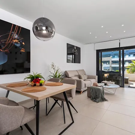 V Luxusnim Komplexu Playa Flamenca Village Apartment