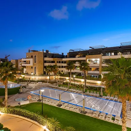 V Luxusnim Komplexu Playa Flamenca Village *